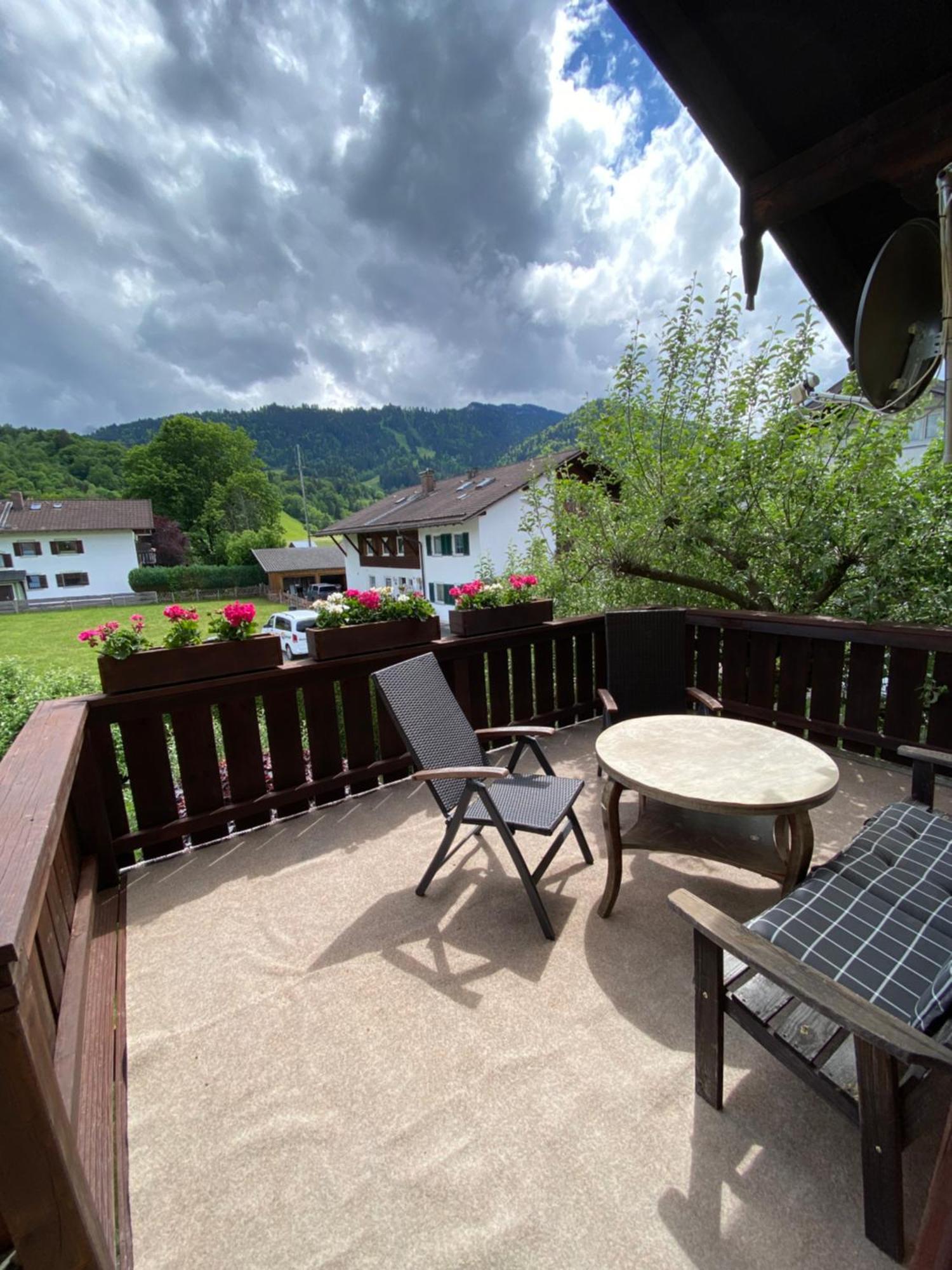 Ferienwohnung Im Herzen Von Garmisch Exterior photo